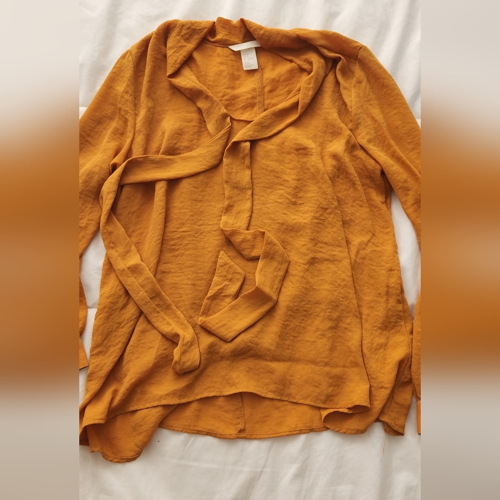 H&M Blouse Size 8 (US M)